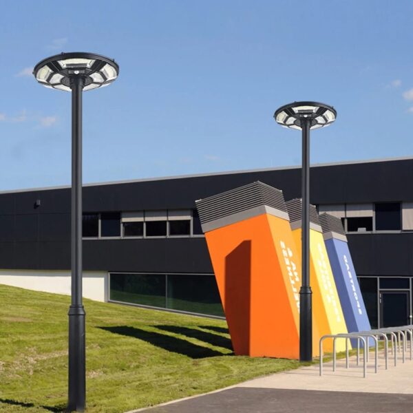 Tête de lampadaire solaire à LED