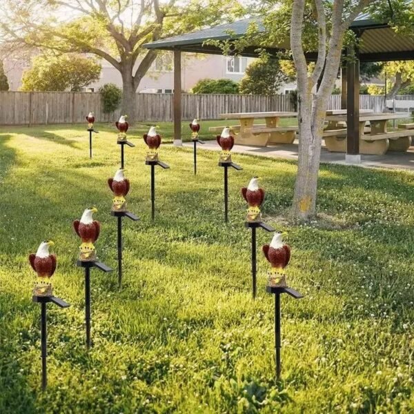 Aigle solaire décoratif pour jardin