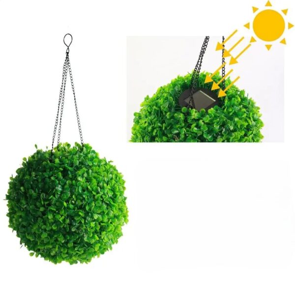 Boule de buis lumineuse solaire à suspendre