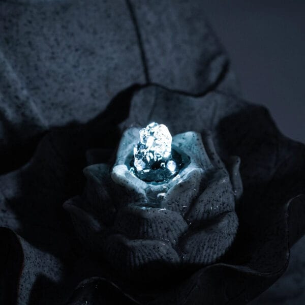 Fontaine solaire bouddha pour jardin