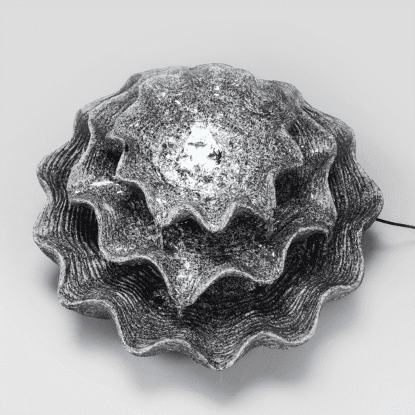 Fontaine solaire coquillage