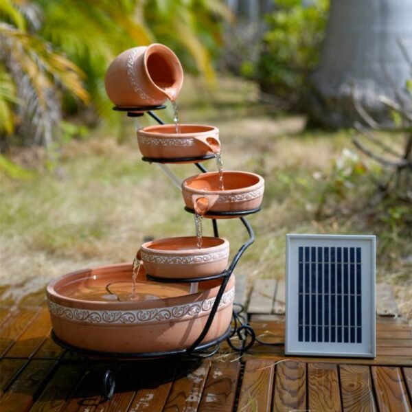 Fontaine solaire pour jardin cascade de pots en terre cuite